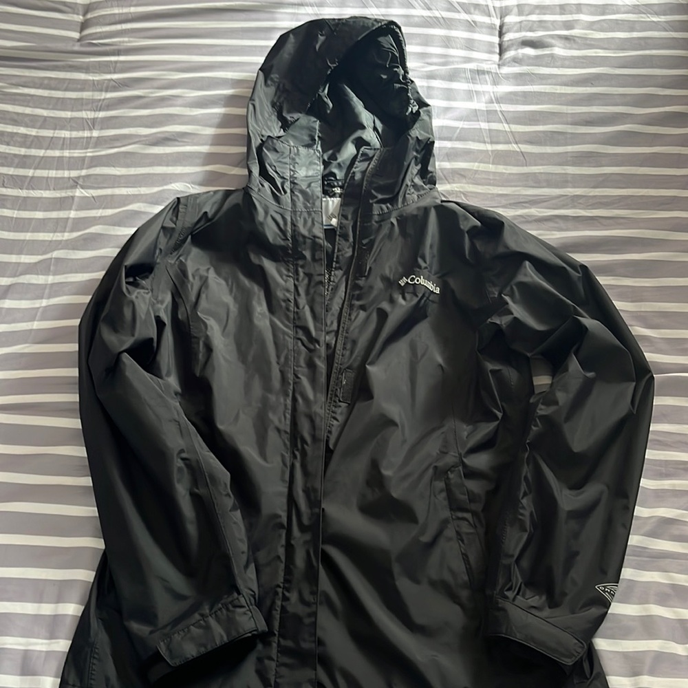 Columbia rain jacket